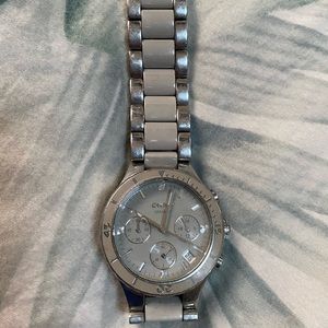 MAKE OFFER NEED GONE DKNY Wristwatch